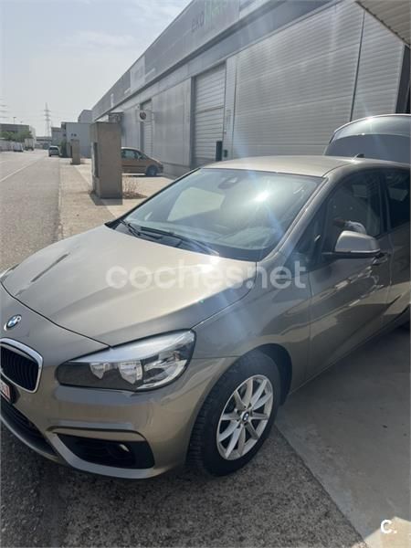 Gris / plata Usado 2015 BMW 218 Active Tourer Monovolumen | 13.500 € (Caro) - Imagen 1/4