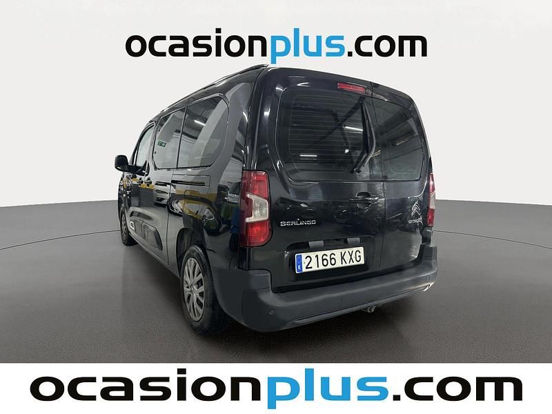 Usado Citroën Berlingo Feel 131 CV (96 kW) 2019 Negro Monovolumen