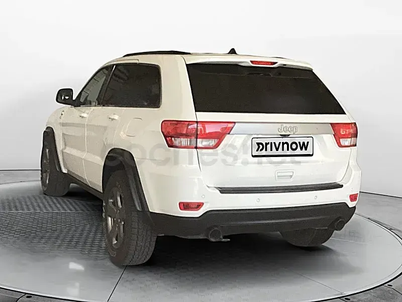 Usado Jeep Grand Cherokee Limited 190 CV (139 kW) 2013 Blanco SUV