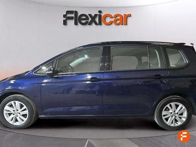 Usado VW Touran Business 115 CV (84 kW) 2021 Azul Monovolumen