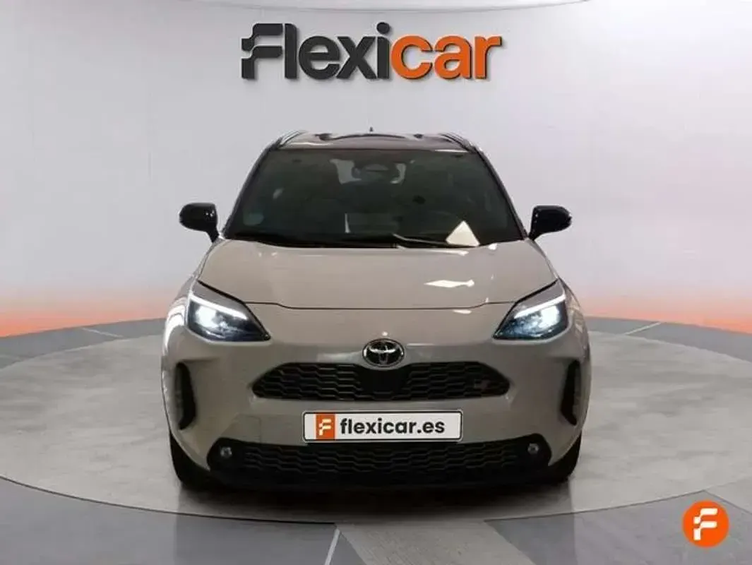 Occasion Toyota Yaris Cross Sport 132 PK (97 kW) 2024 Wit SUV