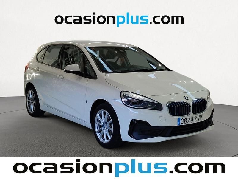 Usado BMW 225 Active Tourer iPerformance 224 CV (164 kW) 2019 Blanco Monovolumen