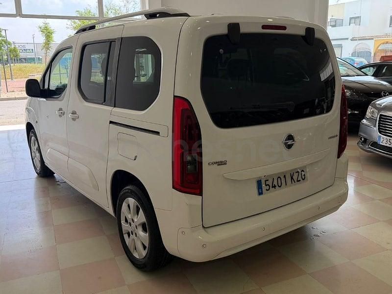 Usado Opel Combo Life Innovation 131 CV (96 kW) 2019 Blanco Monovolumen