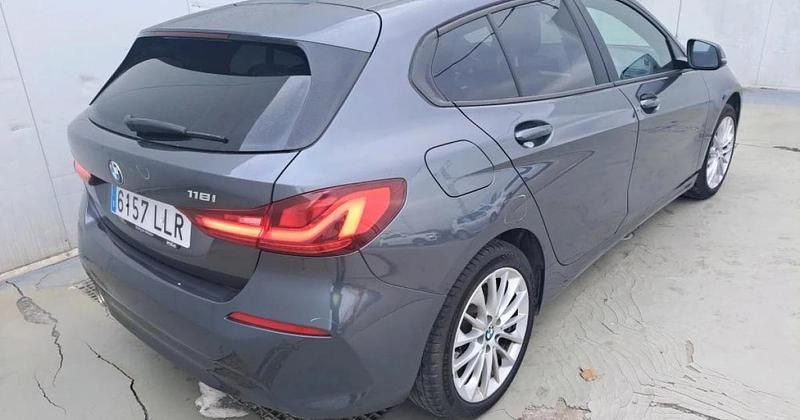 Usado BMW 118 140 CV (102 kW) 2020 Utilitario