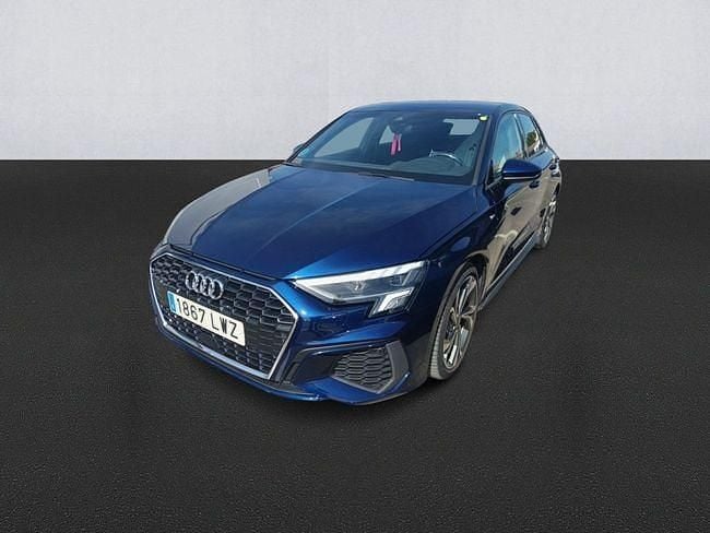 Usado Audi A3 S-Line 150 CV (110 kW) 2022 Azul Berlina