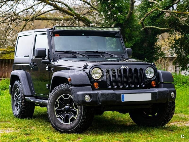 Usado Jeep Wrangler Sport 200 CV (147 kW) 2012 Negro SUV