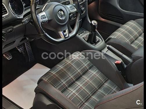 Usado VW Golf VI GTI 210 CV (154 kW) 2010 Negro Utilitario