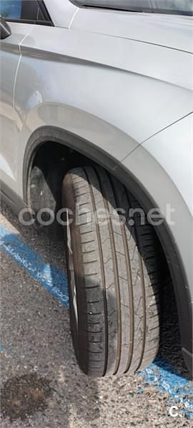 Gris / plata Usado 2023 Seat Ateca Style SUV | 21.500 € (Precio justo) - Imagen 1/4