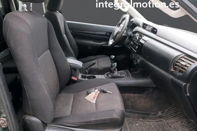 Usado Toyota HiLux 150 CV (110 kW) 2021 Verde Pickup/Camioneta