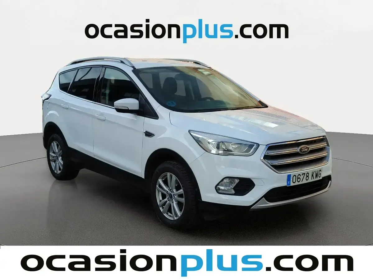 Usado Ford Kuga Trend+ 120 CV (88 kW) 2019 Blanco SUV