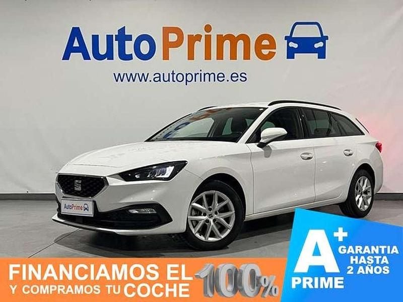 Usado Seat Leon ST Style 116 CV (85 kW) 2021 Blanco Familiar