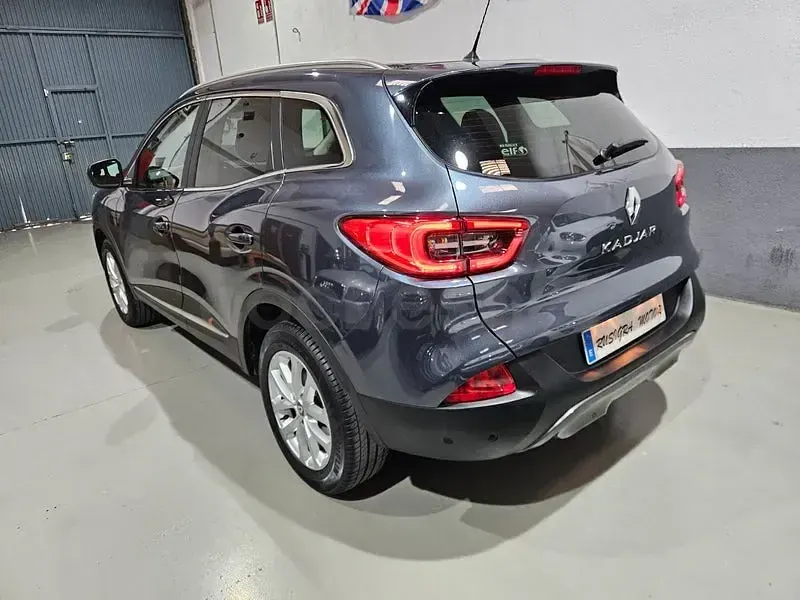 Usado Renault Kadjar Life 130 CV (95 kW) 2016 Azul SUV