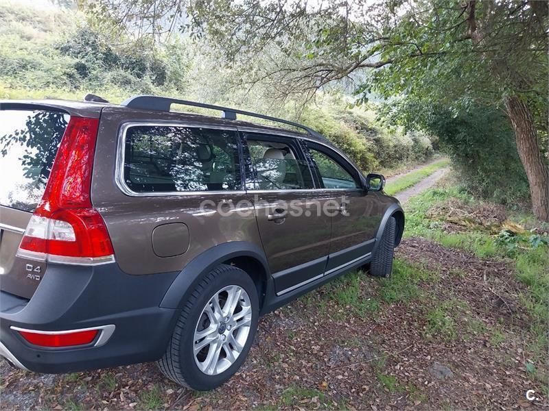 Usado Volvo XC70 Summum 181 CV (133 kW) 2016 Marrón SUV