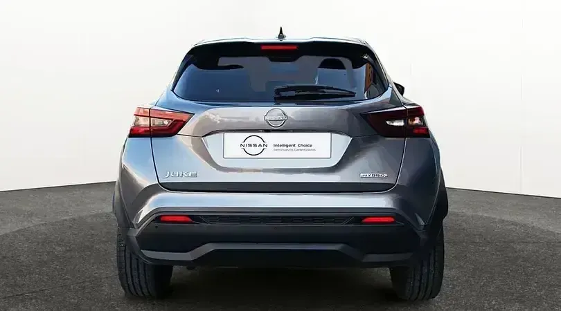 Usado Nissan Juke Tekna 143 CV (105 kW) 2025 Skyline grey metalizado SUV