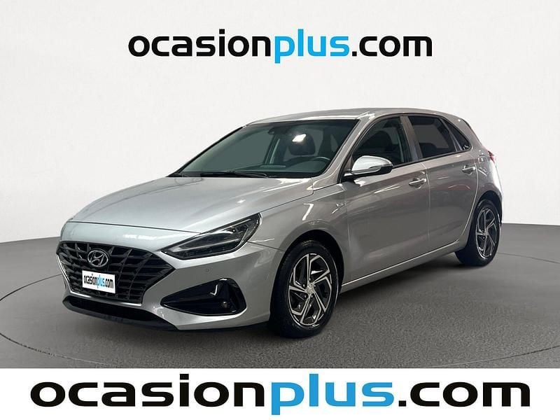 Gris plata Usado 2022 Hyundai i30 Utilitario | 14.445 € (Buen precio) - Imagen 1/4