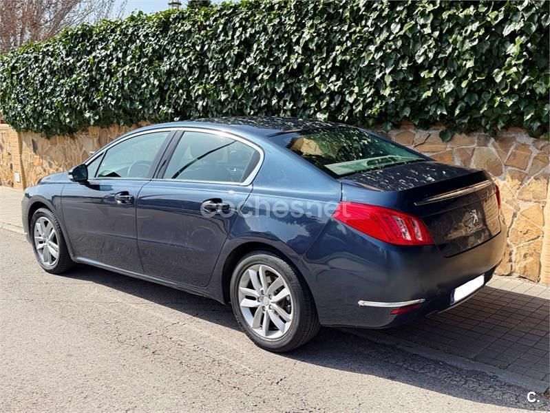 Usado Peugeot 508 Active 115 CV (84 kW) 2012 Azul Berlina