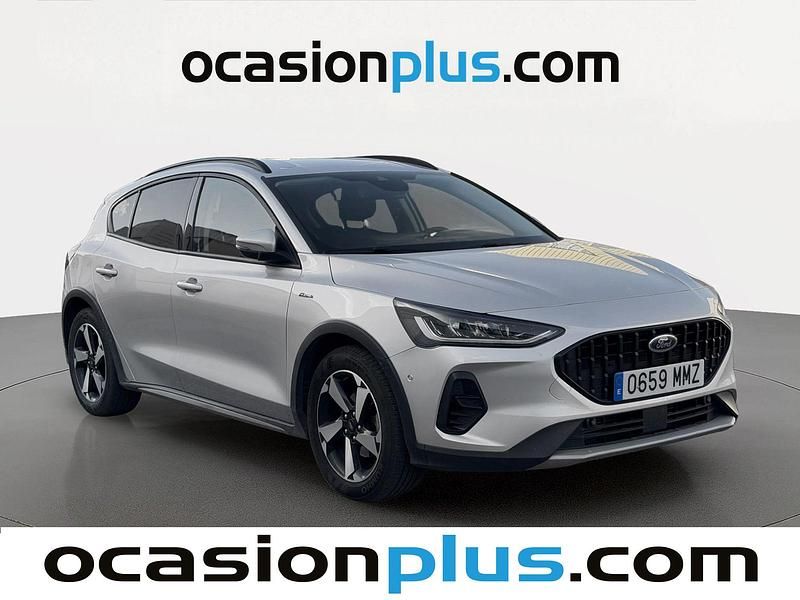 Usado Ford Focus Active 155 CV (114 kW) 2024 Gris plata Utilitario