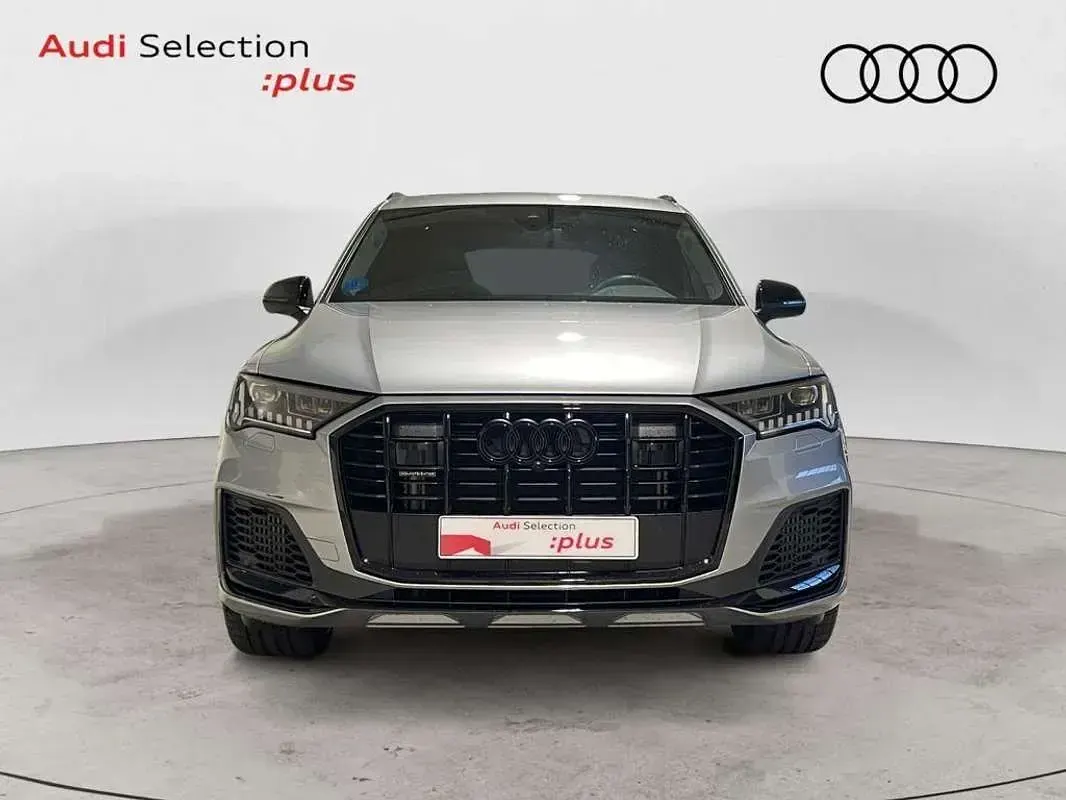 Usado Audi Q7 462 CV (339 kW) 2024 Plateado SUV