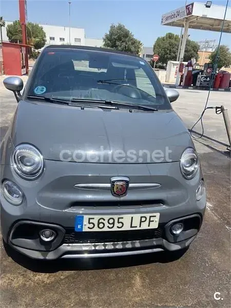 Usado Abarth 500C 165 CV (121 kW) 2021 Gris / plata Descapotable