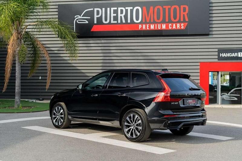 Usado Volvo XC60 R-Design 197 CV (144 kW) 2022 Negro SUV