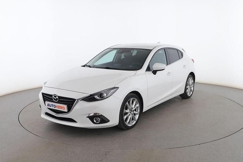 Blanco Usado 2016 Mazda 3 Luxury Utilitario | 14.799 € (Un poco caro) - Imagen 1/3