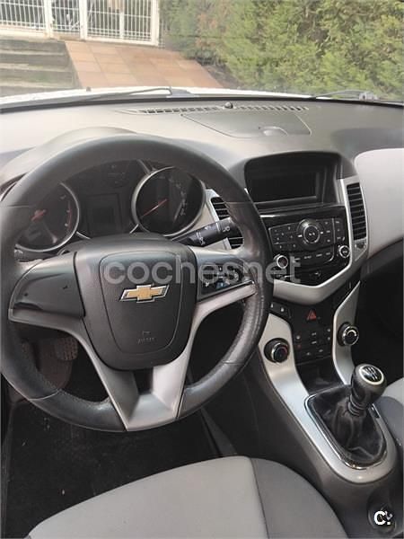 Usado Chevrolet Cruze LS 113 CV (83 kW) 2009 Blanco Berlina