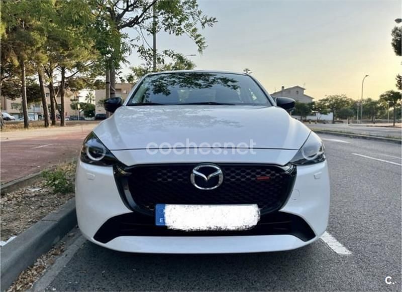 Usado Mazda 2 Homura-Line 90 CV (66 kW) 2024 Blanco Berlina