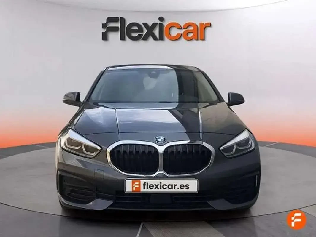 Usado BMW 120 192 CV (141 kW) 2020 Gris Berlina