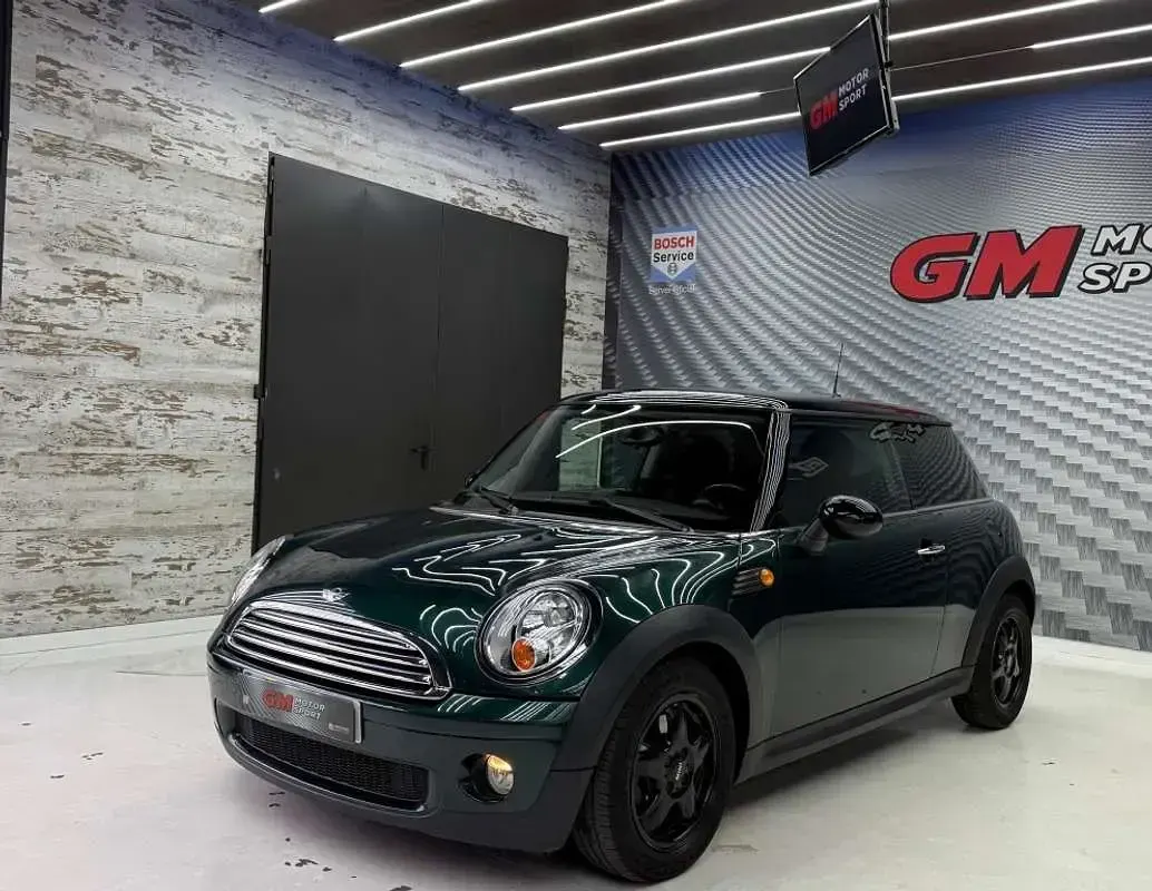 Usado Mini Cooper 120 CV (88 kW) 2009 Verde Utilitario