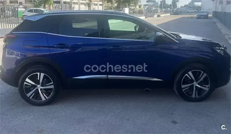 Usado Peugeot 3008 GT-line 120 CV (88 kW) 2018 Azul SUV
