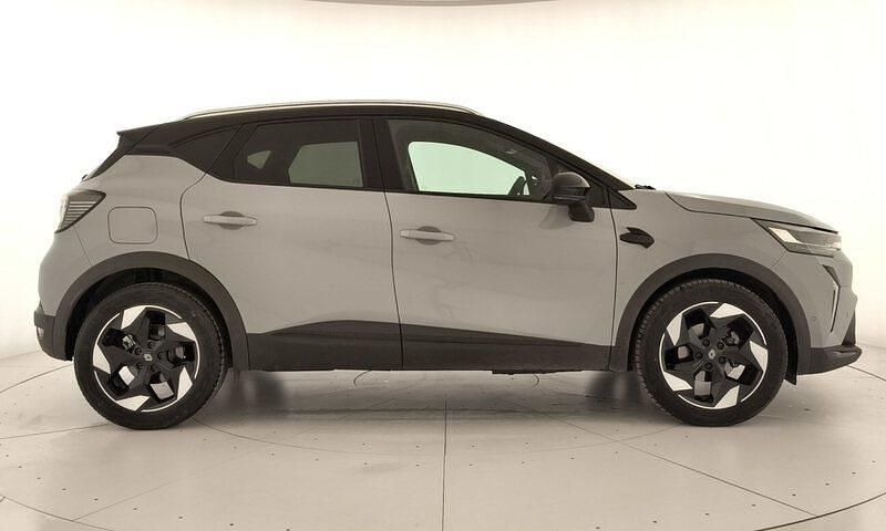 Usado Renault Captur Techno 100 HP (73 kW) 2025 Cinzento SUV