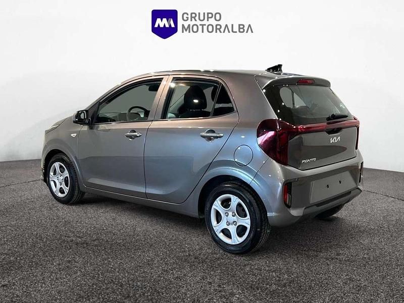Usado Kia Picanto 63 CV (46 kW) 2025 Gris Utilitario