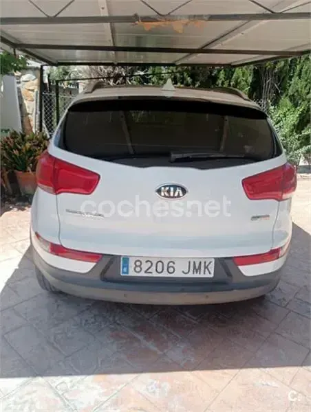 Usado Kia Sportage 135 CV (99 kW) 2016 Blanco SUV