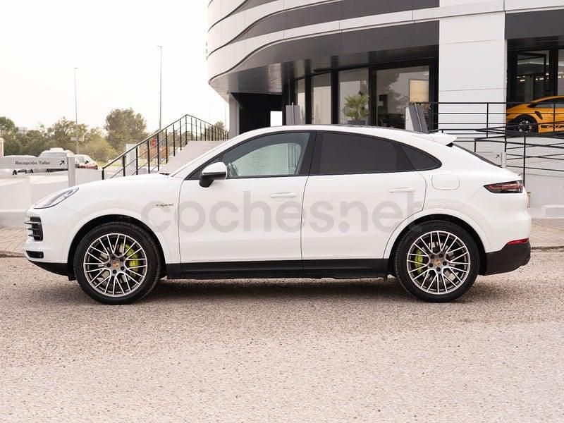 Usado Porsche Cayenne Platinum Edition 462 CV (339 kW) 2022 Blanco SUV