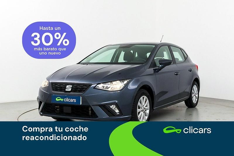 Usado Seat Ibiza Style 110 CV (80 kW) 2021 Gris / plata Utilitario