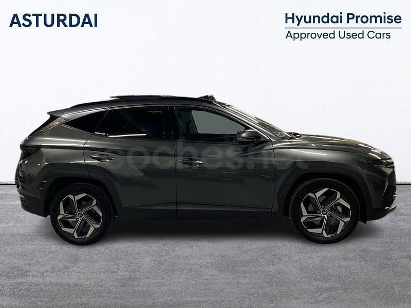 Usado Hyundai Tucson 230 CV (169 kW) 2022 Gris / plata SUV