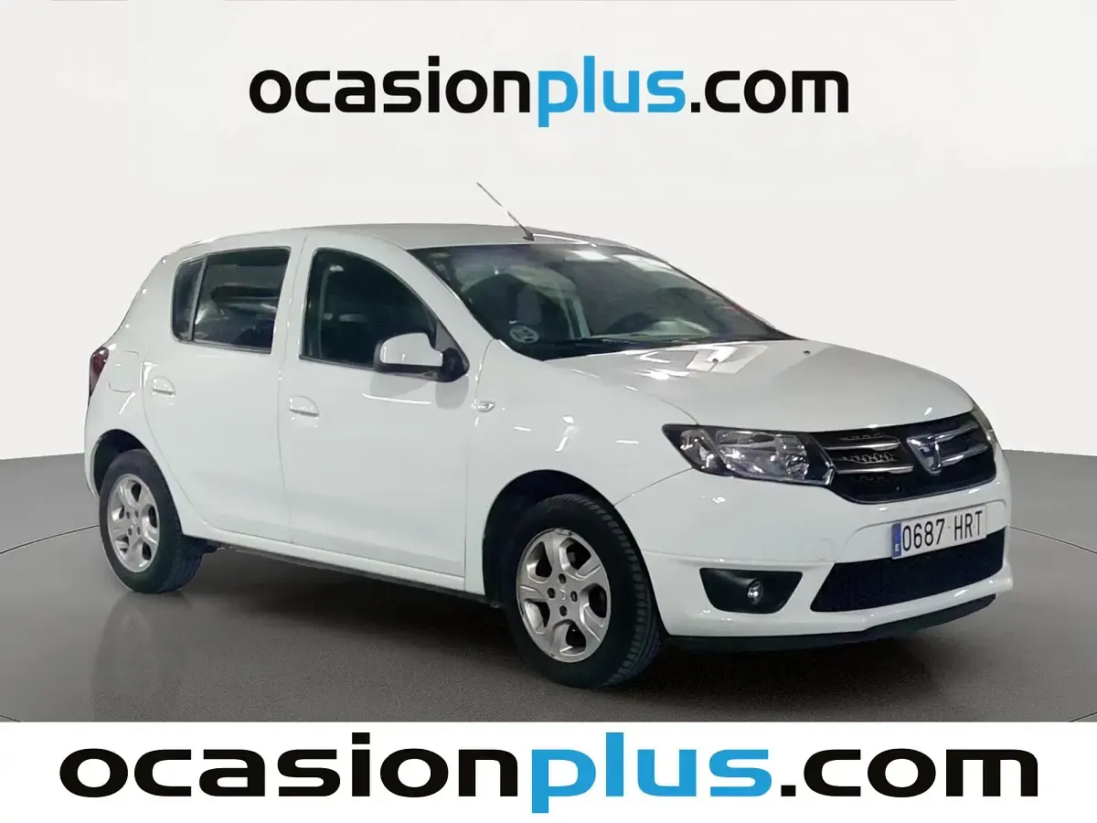 Usado Dacia Sandero Lauréate 75 CV (55 kW) 2013 Blanco Utilitario