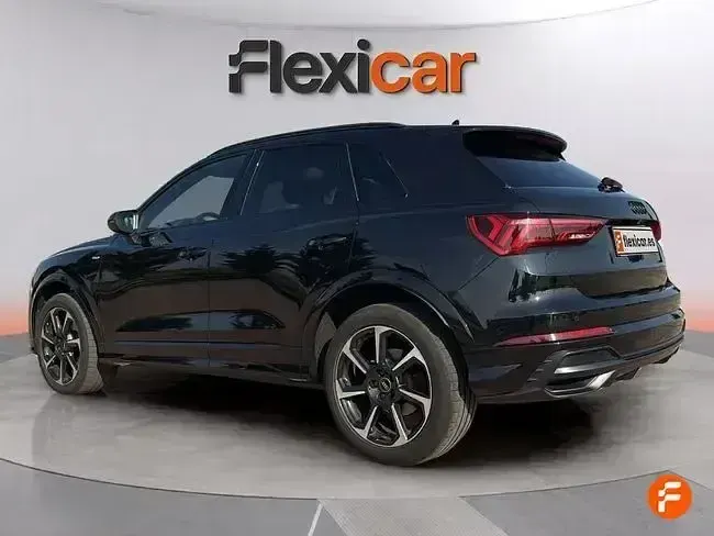 Usado Audi Q3 150 CV (110 kW) 2022 Negro SUV