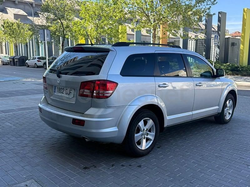 Usado Dodge Journey SE 140 CV (102 kW) 2008 Gris / plata SUV