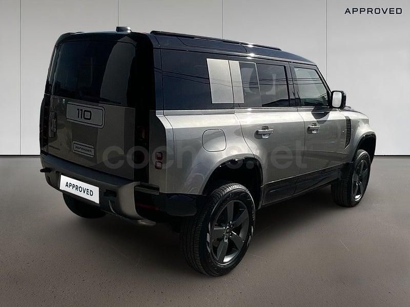 Usado Land Rover Defender SE 249 CV (183 kW) 2025 Gris / plata SUV