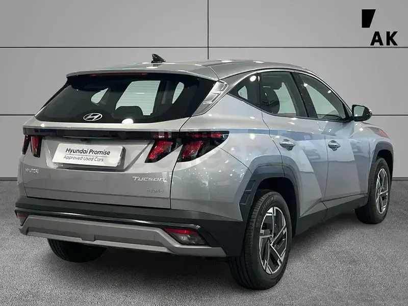 Nuevo Hyundai Tucson 160 CV (117 kW) 2026 Gris / plata SUV