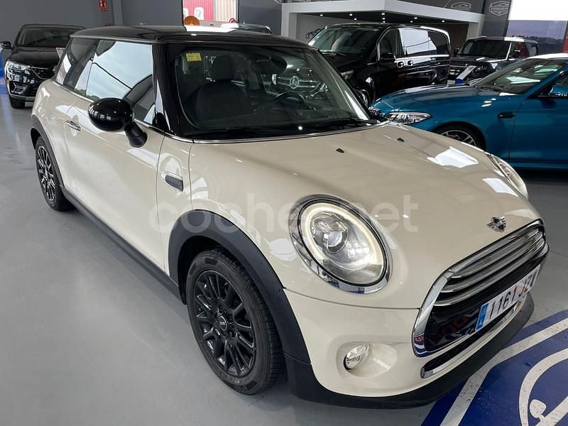Usado Mini Cooper D 116 CV (85 kW) 2017 Blanco Utilitario