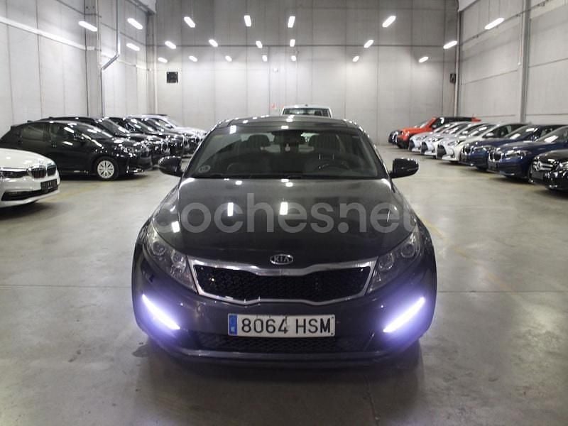 Usado Kia Optima 136 CV (100 kW) 2013 Negro Berlina
