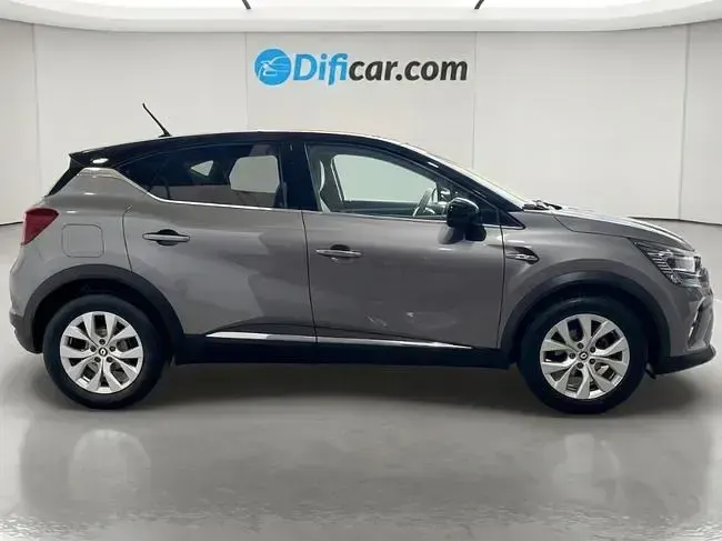 Usado Renault Captur 90 CV (66 kW) 2022 Gris SUV