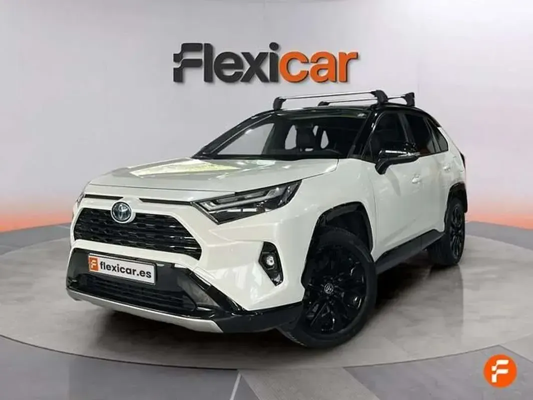Usado Toyota RAV4 Hybrid Advance 222 CV (163 kW) 2022 Blanco SUV