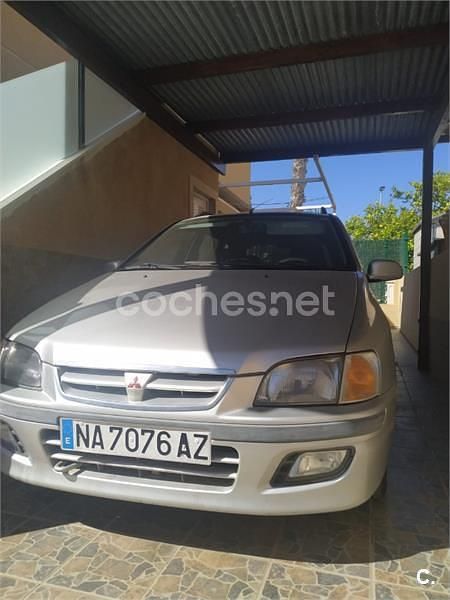 Usado Mitsubishi Space Star Plus 86 CV (63 kW) 1999 Gris / plata Monovolumen
