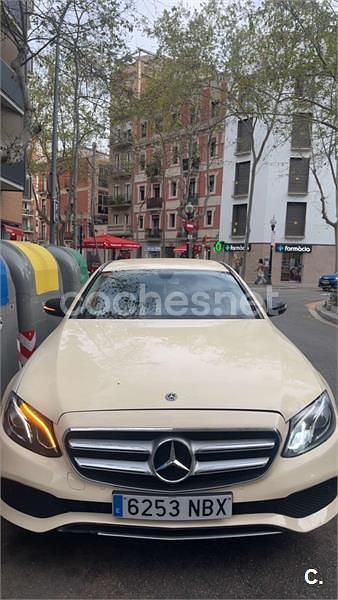 Usado Mercedes E200 150 CV (110 kW) 2016 Beige Berlina