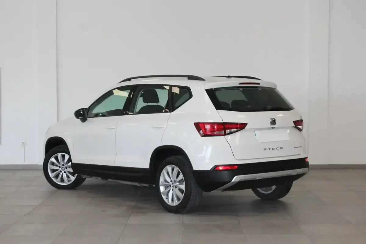 Usado Seat Ateca Ecomotive 116 CV (85 kW) 2016 Blanco SUV