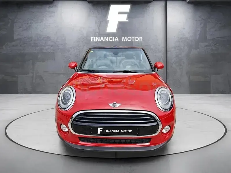 Usado Mini Cooper Cabriolet 136 CV (100 kW) 2017 Rojo Descapotable