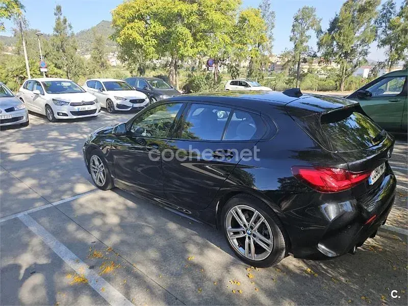 Usado BMW 118 150 CV (110 kW) 2024 Negro Utilitario